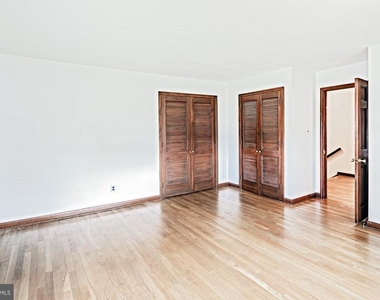 2412 Manet Road - Photo Thumbnail 15