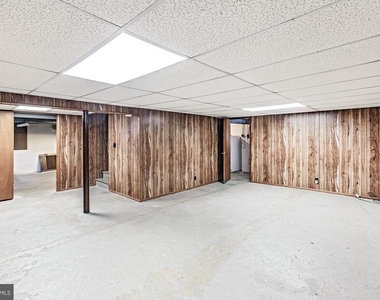 2412 Manet Road - Photo Thumbnail 24