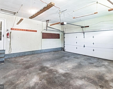 2412 Manet Road - Photo Thumbnail 27