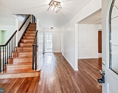 2412 Manet Road - Photo Thumbnail 5