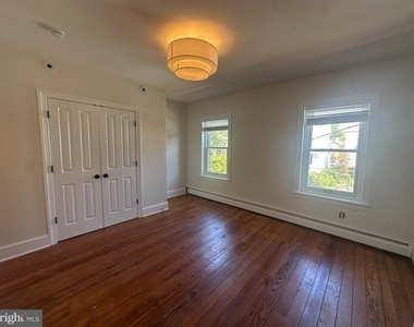 2454 W 16th Street - Photo Thumbnail 16