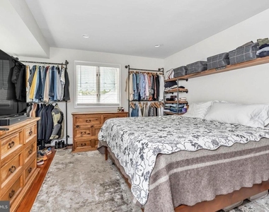 2454 W 16th Street - Photo Thumbnail 11