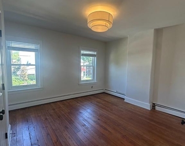 2454 W 16th Street - Photo Thumbnail 15