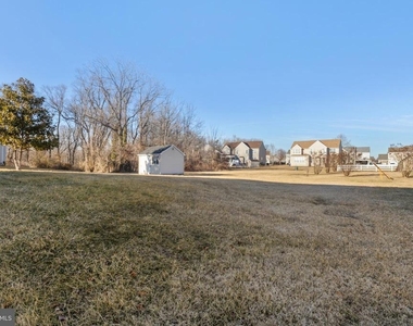 84 Wyndale Court - Photo Thumbnail 57