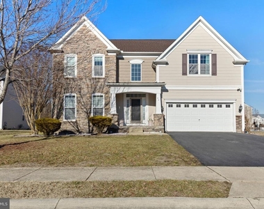 84 Wyndale Court - Photo Thumbnail 56