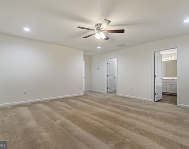 164 River Cliff Circle - Photo Thumbnail 10