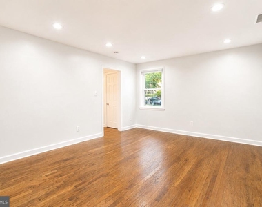 3927 Pennsylvania Avenue Se - Photo Thumbnail 3