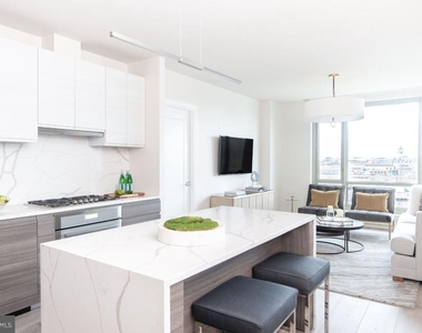 1331 Maryland Avenue Sw - Photo Thumbnail 10