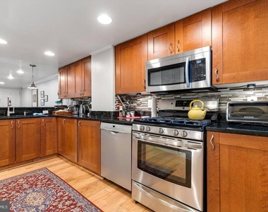 104 R Street Ne - Photo Thumbnail 5