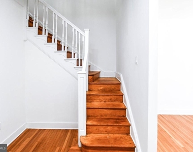 104 R St #a Ne - Photo Thumbnail 10