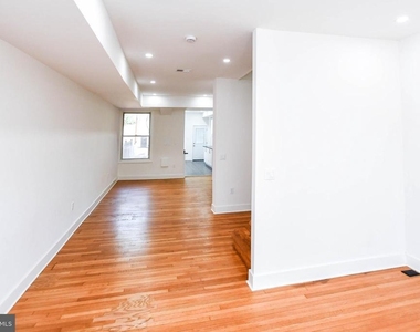 104 R St #a Ne - Photo Thumbnail 1