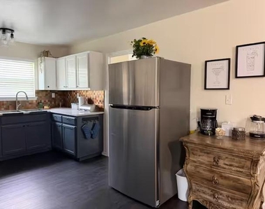 755 River Rd - Photo Thumbnail 3