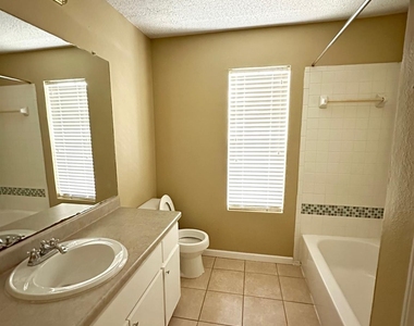 4300 Duval Rd - Photo Thumbnail 7
