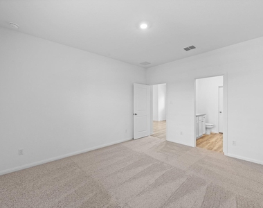 14709 Wahlbergs Way - Photo Thumbnail 6