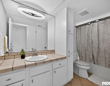 2104 Cullen Ave - Photo Thumbnail 17