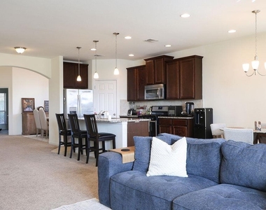 13413 Larrys Ln - Photo Thumbnail 5
