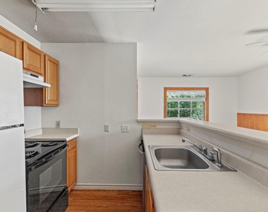 108 W Austin St - Photo Thumbnail 6