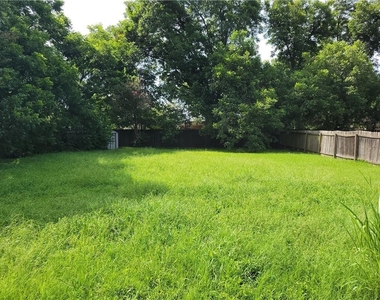 1501 Prather St - Photo Thumbnail 8