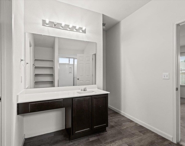 376 Musgrav Ave - Photo Thumbnail 20
