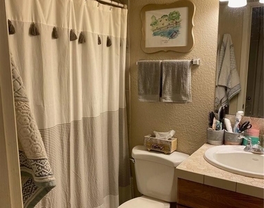 112 W 38th St - Photo Thumbnail 10