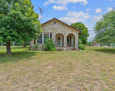3468 Elder Hill Rd - Photo Thumbnail 1