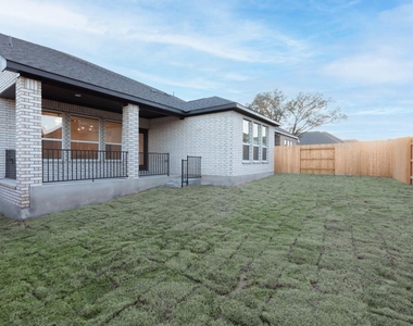309 Barton Oak Trl - Photo Thumbnail 20