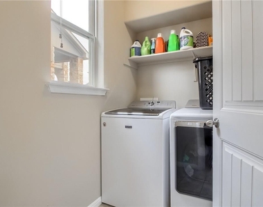 1408 Blake St - Photo Thumbnail 19