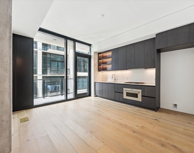 610 Davis St - Photo Thumbnail 1