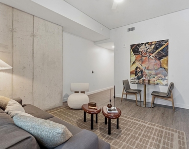610 Davis St - Photo Thumbnail 22