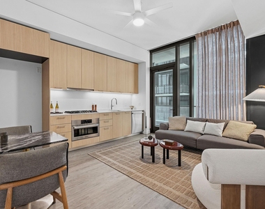 610 Davis St - Photo Thumbnail 21