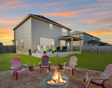 753 Bailey Park Dr - Photo Thumbnail 5