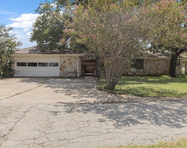 6725 The Outer Ave - Photo Thumbnail 3