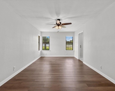 6725 The Outer Ave - Photo Thumbnail 23