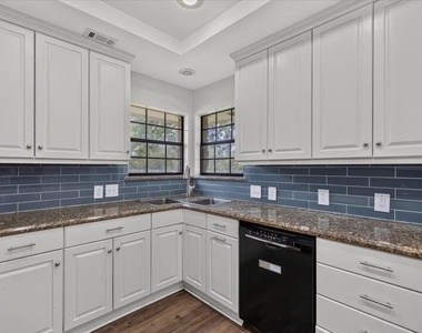 6725 The Outer Ave - Photo Thumbnail 14