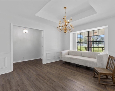 6725 The Outer Ave - Photo Thumbnail 7
