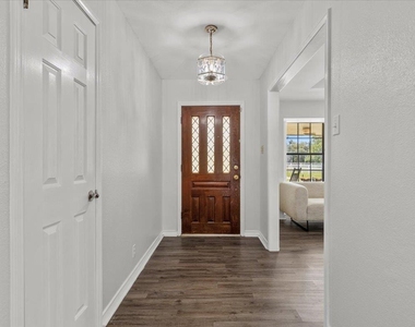 6725 The Outer Ave - Photo Thumbnail 6