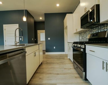 6714 Canal St - Photo Thumbnail 5