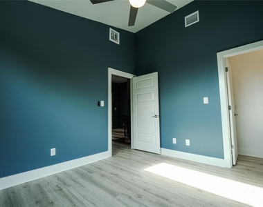 6714 Canal St - Photo Thumbnail 19