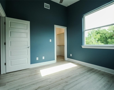 6714 Canal St - Photo Thumbnail 17