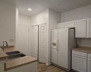 8701 Weiser Dr - Photo Thumbnail 8