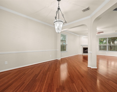 5105 Hibiscus Valley Dr - Photo Thumbnail 5