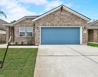 117 Lacey Oak Loop - Photo Thumbnail 3