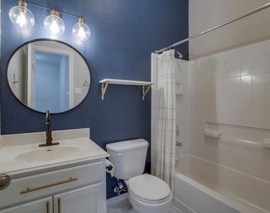 2985 Overland St - Photo Thumbnail 17