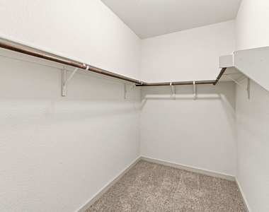 4712 Canongate Dr - Photo Thumbnail 30