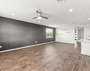 4712 Canongate Dr - Photo Thumbnail 23