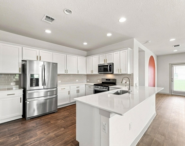 4712 Canongate Dr - Photo Thumbnail 17