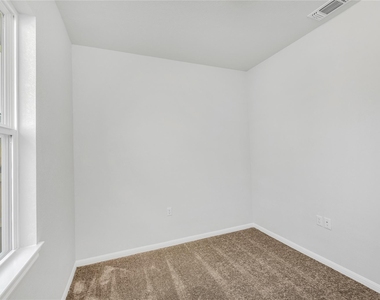9505 Morning Iris Dr - Photo Thumbnail 15