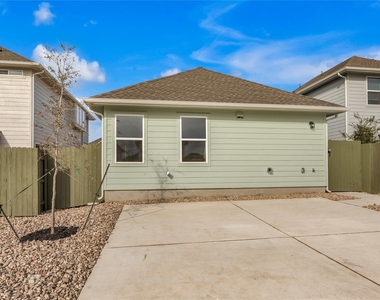 9505 Morning Iris Dr - Photo Thumbnail 27