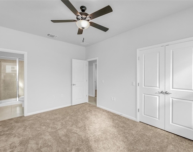 9505 Morning Iris Dr - Photo Thumbnail 23