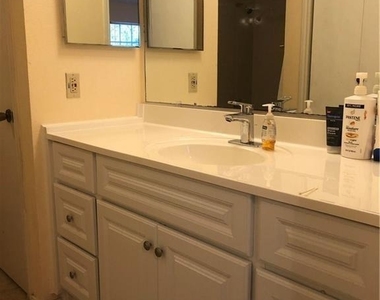 4300 Duval Rd - Photo Thumbnail 12